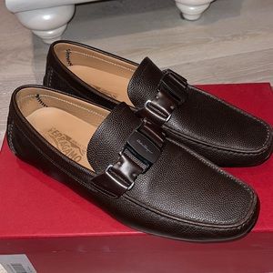 💥PRICE DROP💥Men’s Salvatore Ferragamo Slip-On Loafers